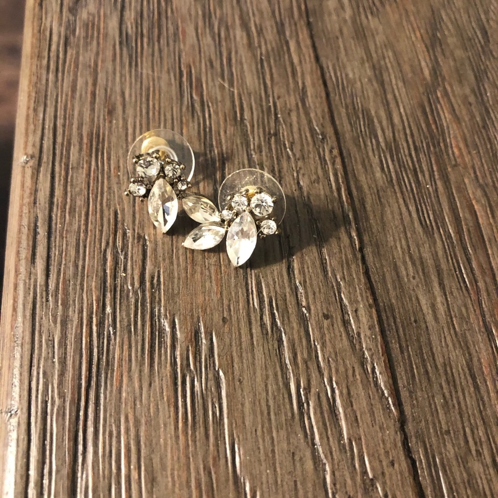 Cluster studs